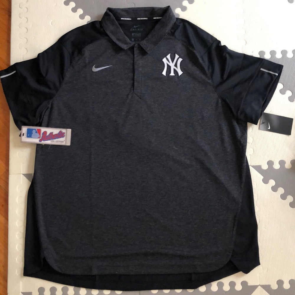 NIke NY Yankees Dri-Fit Shirt